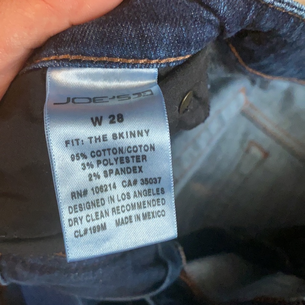Joe’s Jeans - Picture 4 of 4